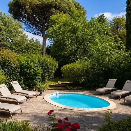 Provencal House 15 Minutes From Saint-tropez *