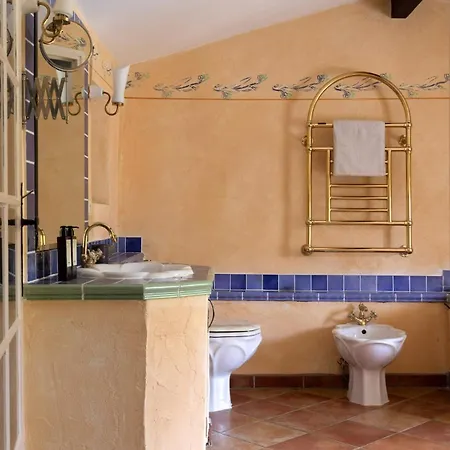 Provencal House 15 Minutes From Saint-tropez *
